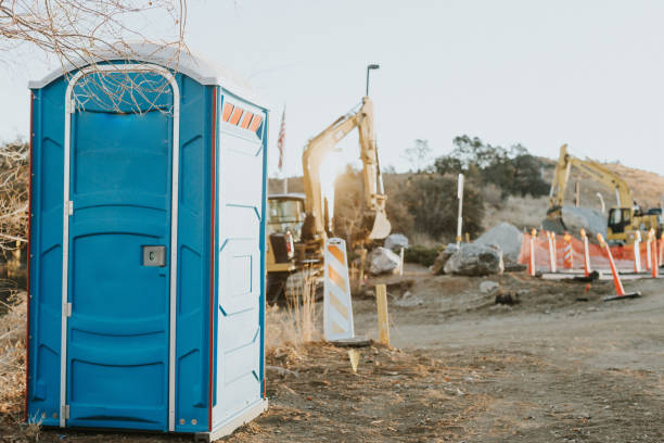 Best Portable toilet rental cost  in Fairfax, IA